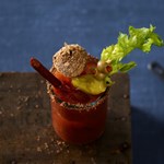 bloody-bull-horizontal-garnish